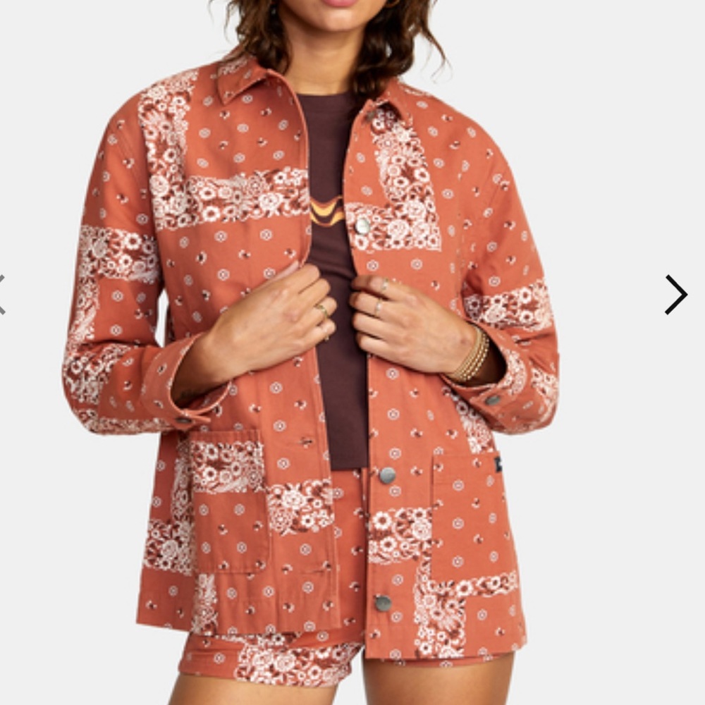RVCA Chorelist Jacket XS NWT Print on Denim Vintage Inspo Rust White Black